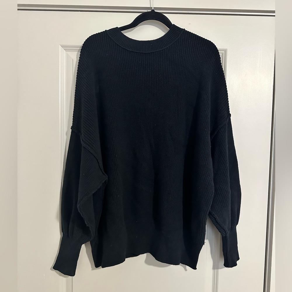 Aerie women’s beyond sweater black